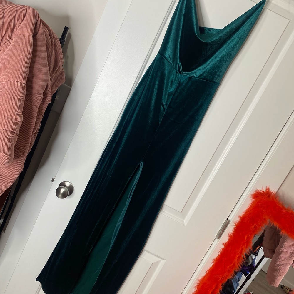 Your best shot velvet maxi dress
